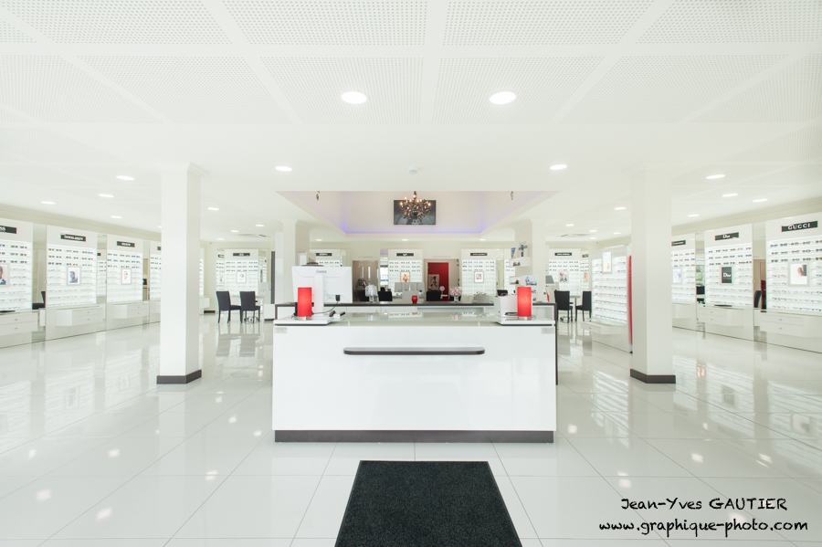 Reportage photo au magasin Optical Center de Concarneau par photographe professionnel de Lorient